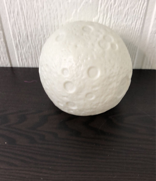 used Code3 White Moon Lamp