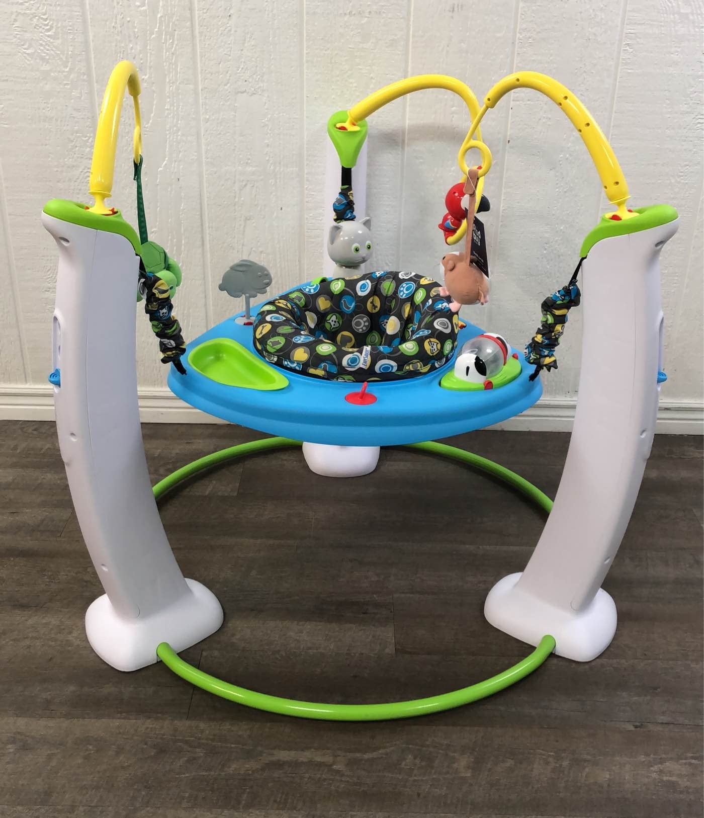 Evenflo exersaucer jump and learn hot sale