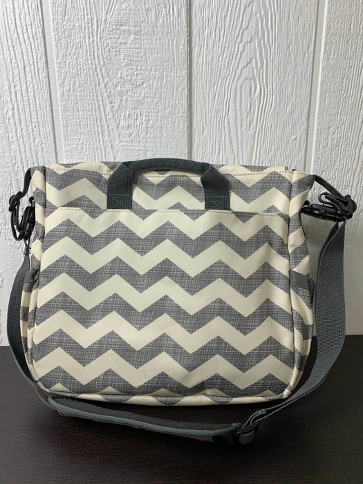 secondhand Skip Hop Dash Diaper Bag