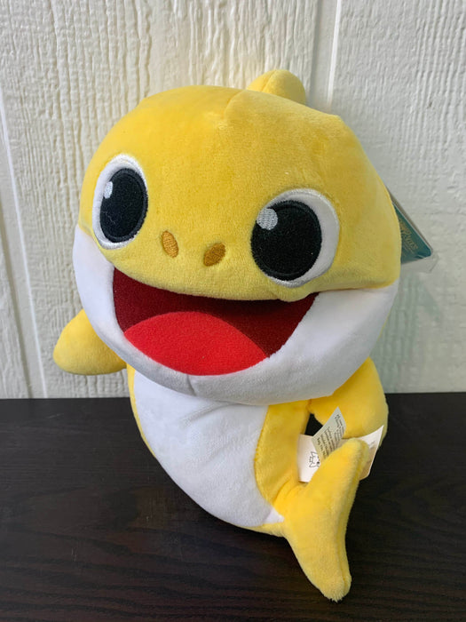 secondhand Pinkfong Baby Shark Official Song Puppet, Yellow