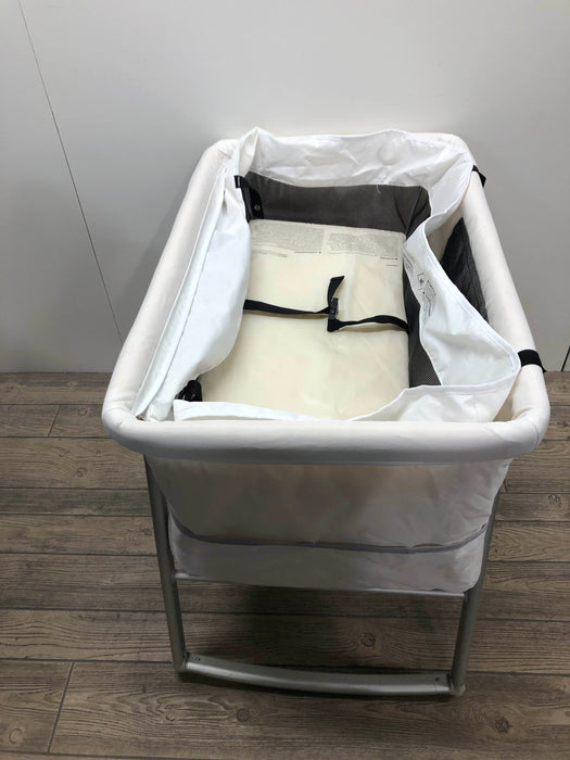 secondhand Babyhome Dream Portable Cot, And Changing Insert