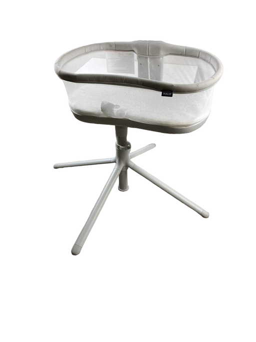 used Halo Bassinest Swivel Sleeper 3.0, Grey