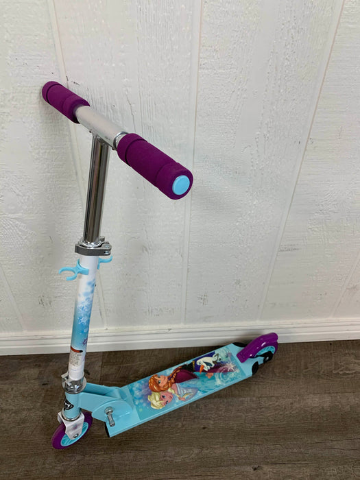 secondhand Huffy In Line Frozen Scooter