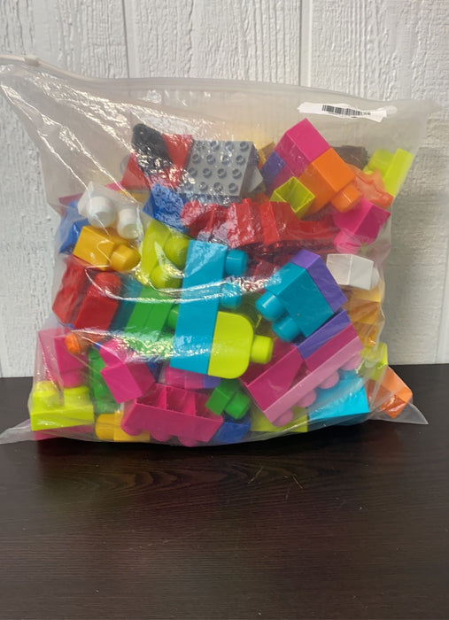used BUNDLE Mega Bloks