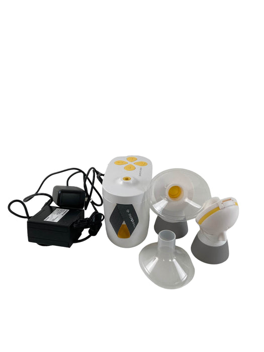Shop Medela Pump In Style with MaxFlow at GoodBuy Gear