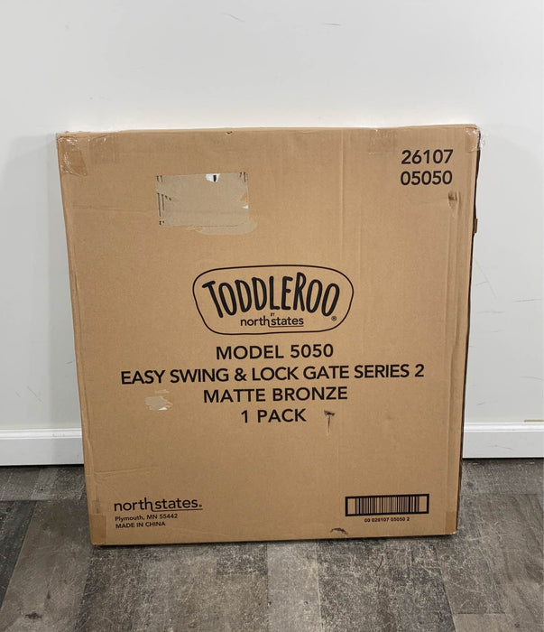 secondhand Toddleroo By North States Easy Swing & Lock Baby Gate