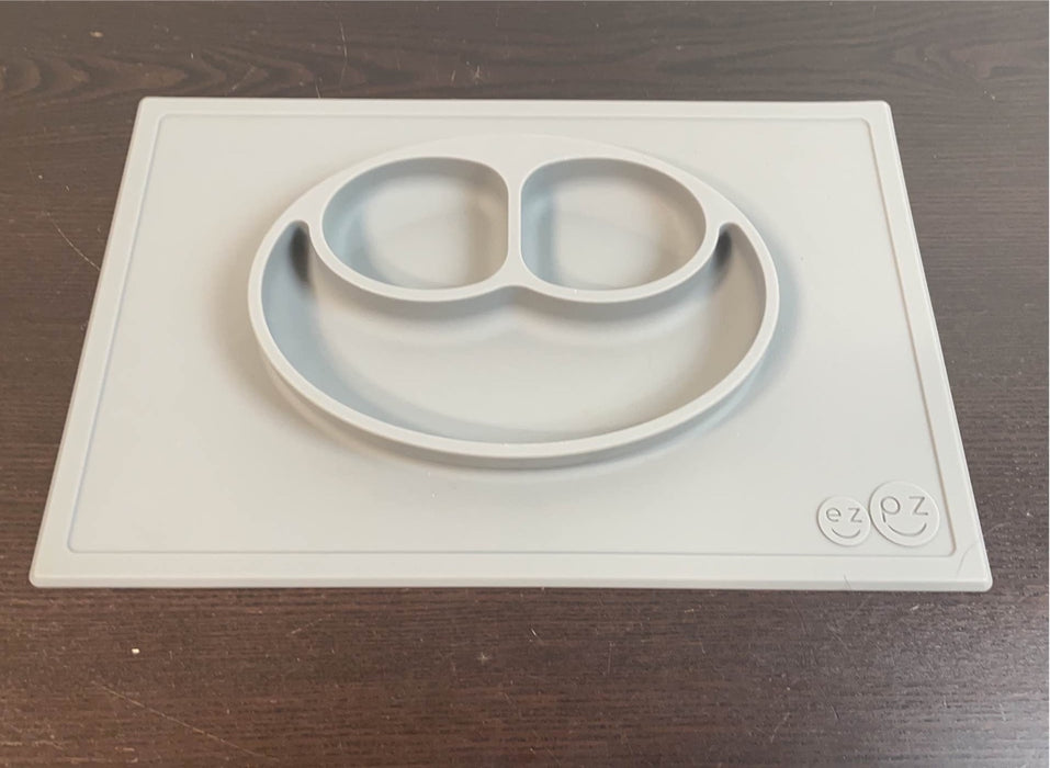 Shop ezpz Happy Mat, Grey at GoodBuy Gear
