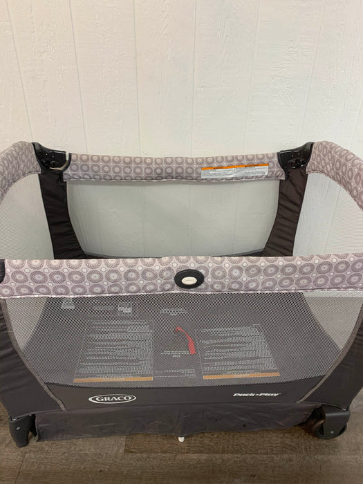 Graco Snuggle Suite LX Bassinet Changer