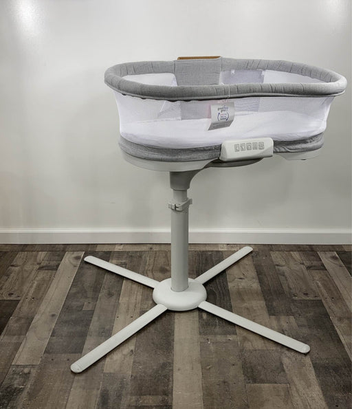 secondhand Halo BassiNest Swivel Sleeper Luxe Plus Series