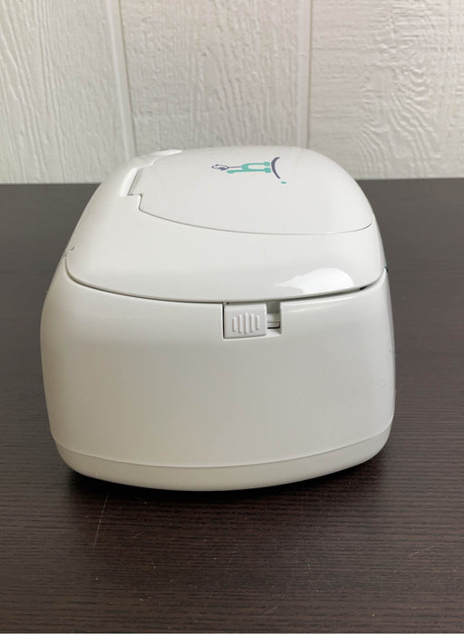 Shop Hiccapop Wipe Warmer And Baby Wipe Dispenser at GoodBuy Gear