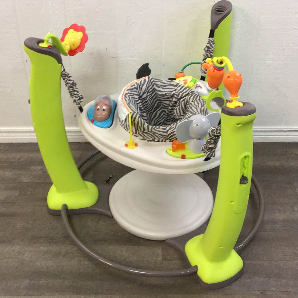 Evenflo ExerSaucer Jump And Learn Activity Center, Safari Friends