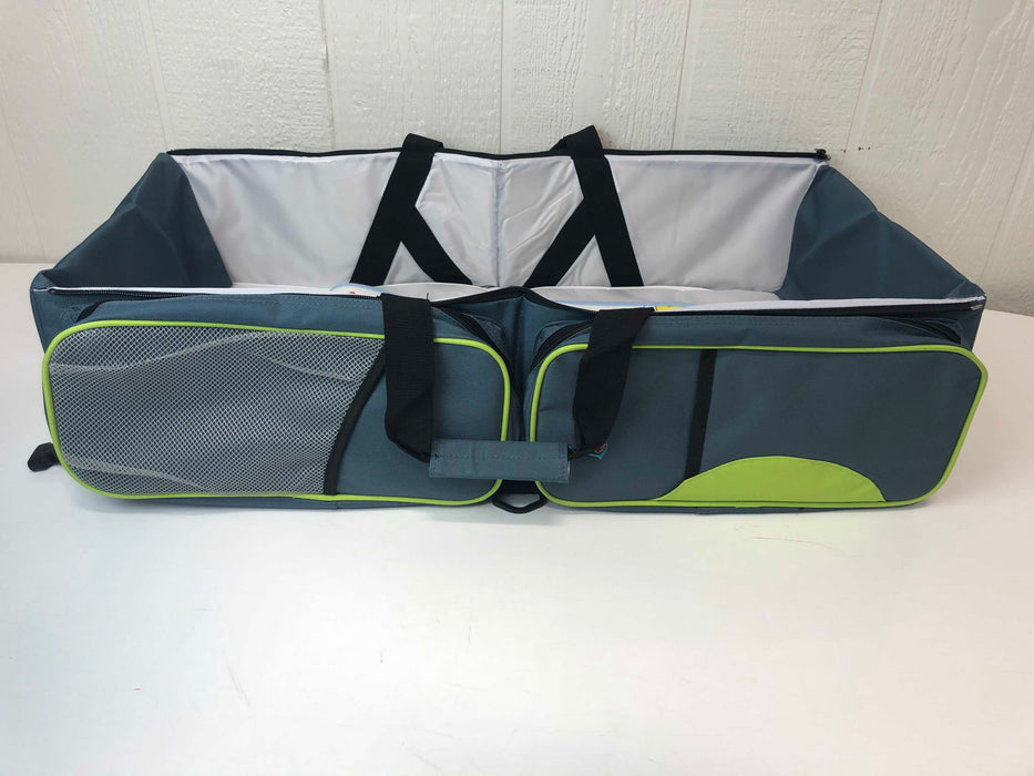 secondhand Lullababy Portable Bassinet