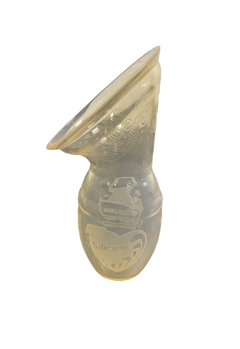 Shop Haakaa Manual Breast Pump at GoodBuy Gear