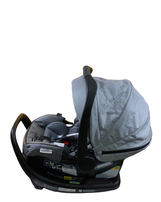 secondhand Graco Premier Snugride Snugfit 35 XT Infant Car Seat, Midtown, 2023