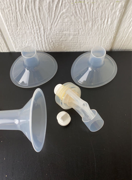 Shop Medela Harmony Manual Breast Pump at GoodBuy Gear