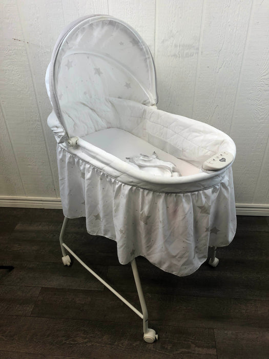 used Delta Children Sweet Beginnings Bassinet