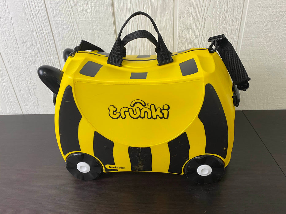 secondhand Melissa & Doug Trunki, Bernard the Bee