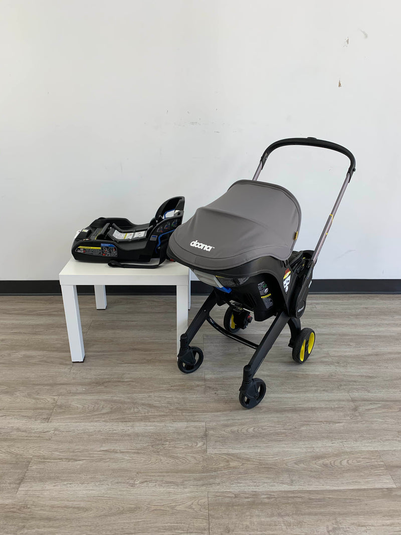 Doona Infant Car Seat & Stroller Combo, 2019, Greyhound