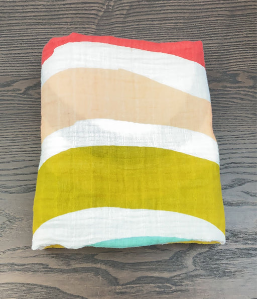 used Clementine Kids Swaddle Blanket, Rainbow