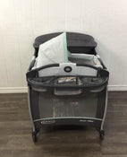 secondhand Graco Pack 'n Play Close2Baby Bassinet Playard