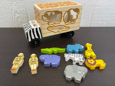 used Melissa & Doug Safari Animal Rescue Truck