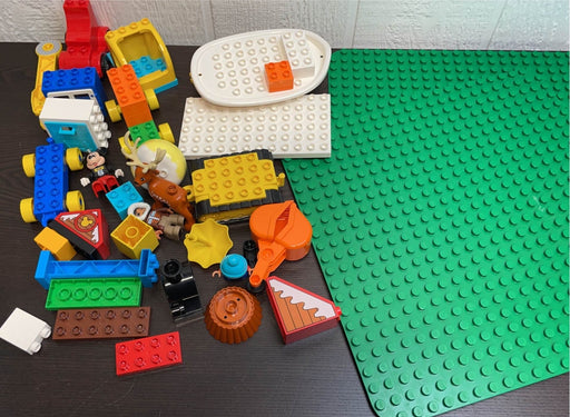 used BUNDLE Duplo Blocks