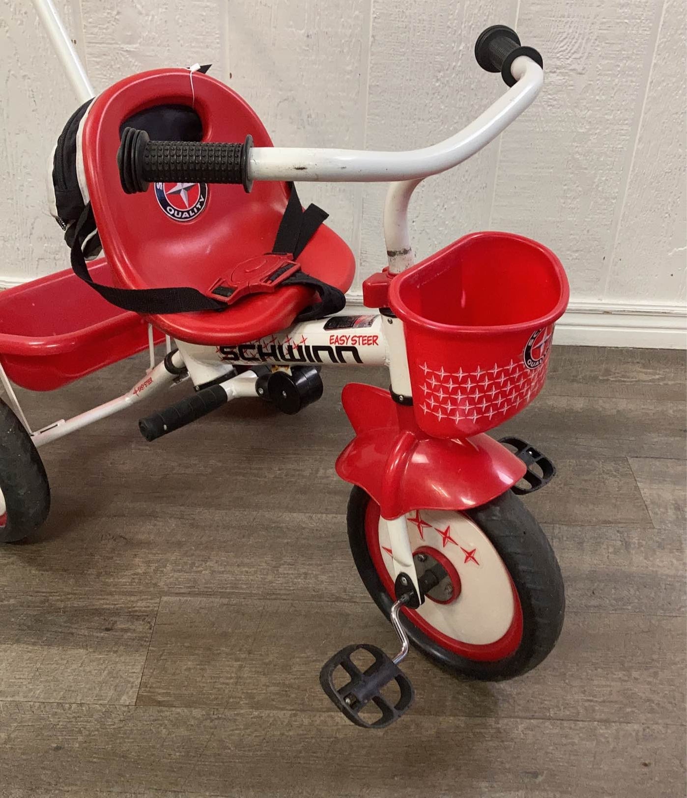Schwinn Easy Steer Tricycle GoodBuy Gear