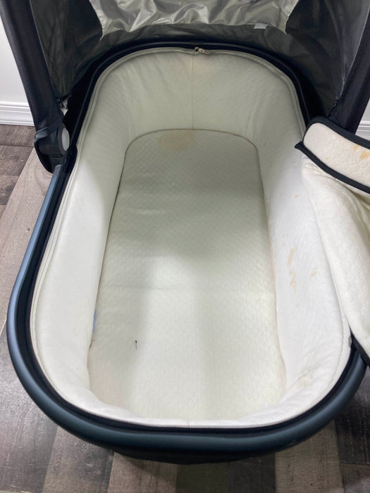 secondhand UPPAbaby Bassinet