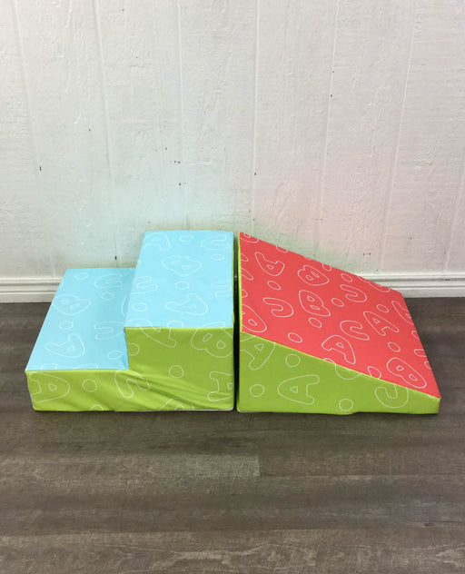 used Milliard Soft Foam Toddler Stairs and Ramp