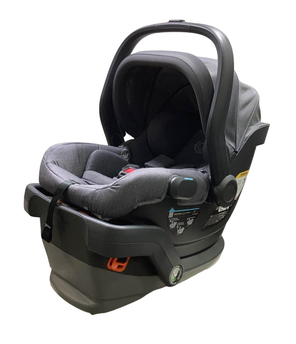 used UPPAbaby MESA V2 Infant Car Seat, 2023, Greyson (Charcoal Melange Merino Wool)