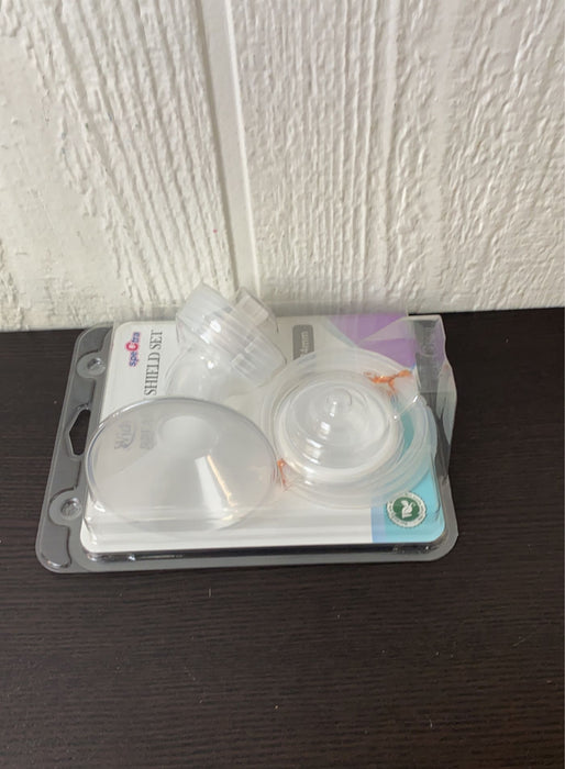 secondhand Spectra Baby Breast Shield Set