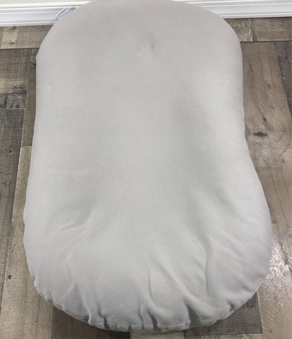 secondhand Snuggle Me Organic Sensory Infant Lounger