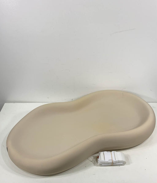 used Keekaroo Peanut Changing Pad, Vanilla