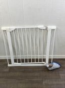 used Munchkin Auto Close Metal Baby Gate