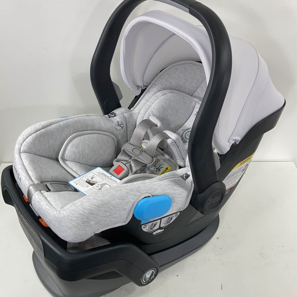 uppababy mesa bryce car seat UPPAbaby MESA Infant Car Seat, 2022, Bryce (White)