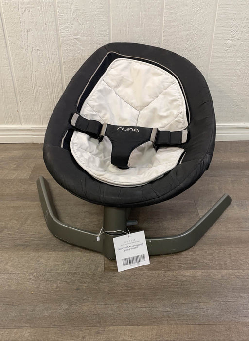 used Nuna Leaf Original Baby Seat