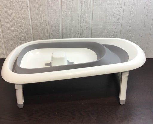 secondhand OXO Tot Splash & Store Baby Bathtub