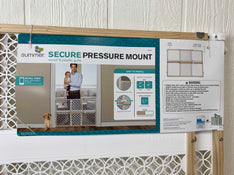 secondhand Summer Infant Secure Pressure Mount Wood & Plastic Gate