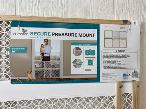 secondhand Summer Infant Secure Pressure Mount Wood & Plastic Gate