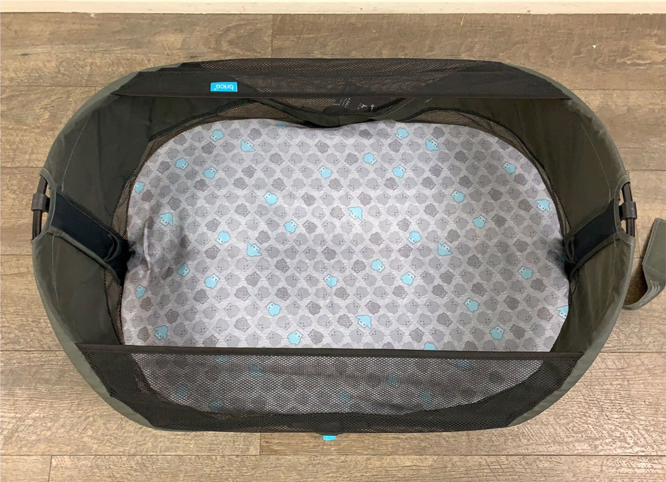 secondhand Brica Fold 'n Go Travel Bassinet