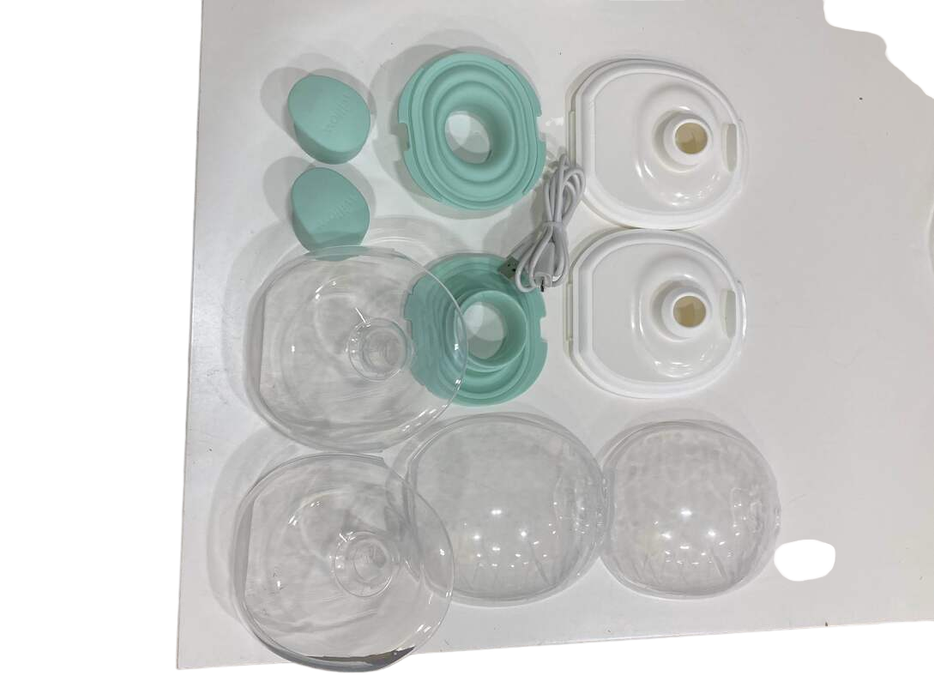 Shop Willow Go Wearable Breast Pump, 21mm, Double at GoodBuy Gear
