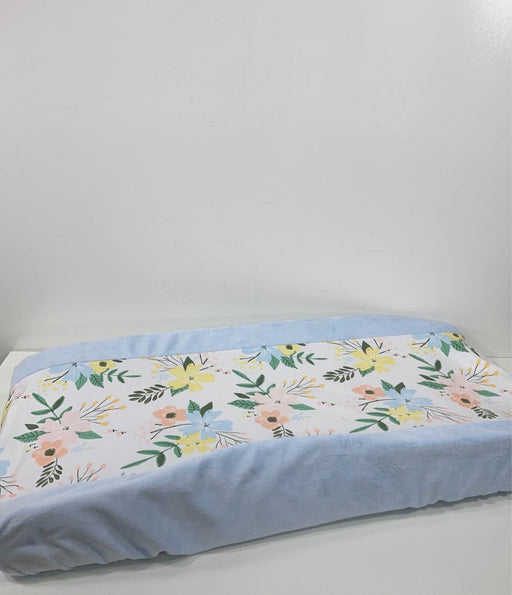 used Munchkin Secure Grip Waterproof Diaper Changing Pad