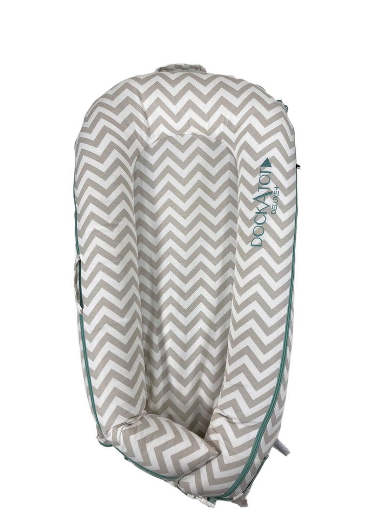 DockATot Deluxe+ Dock, Silver Lining (Chevron)