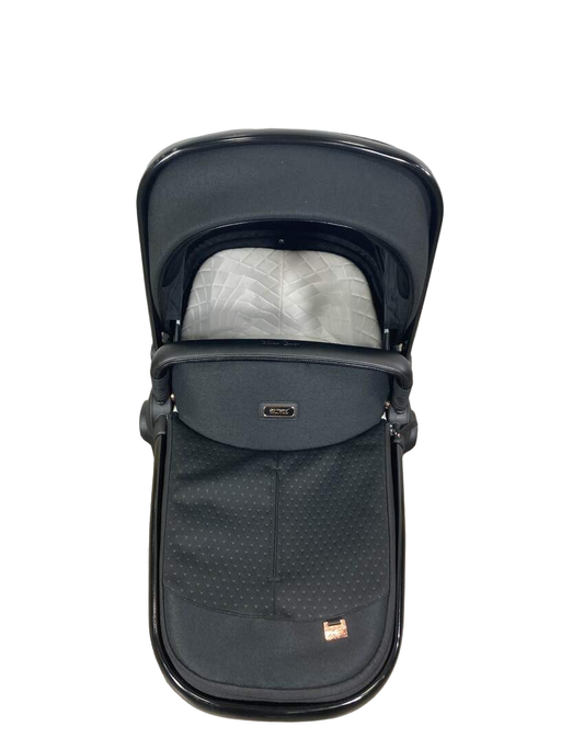 used Silver Cross Wave Bassinet