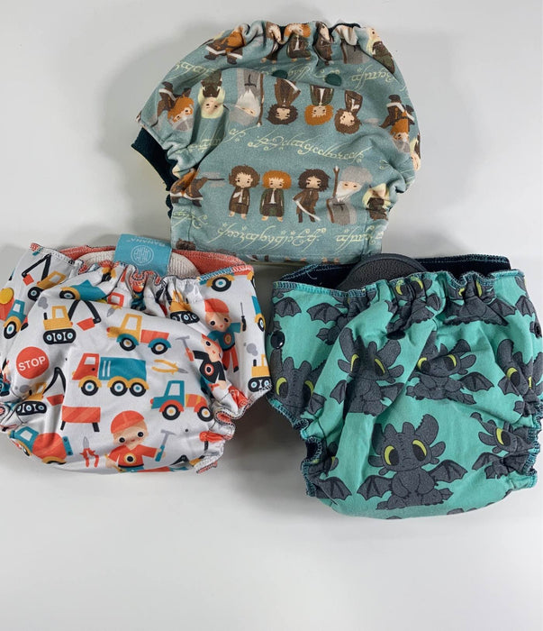used BUNDLE Squirmy Bottoms Cloth Diapers