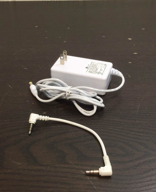 used 4moms AC Adapter, With Aux Cord