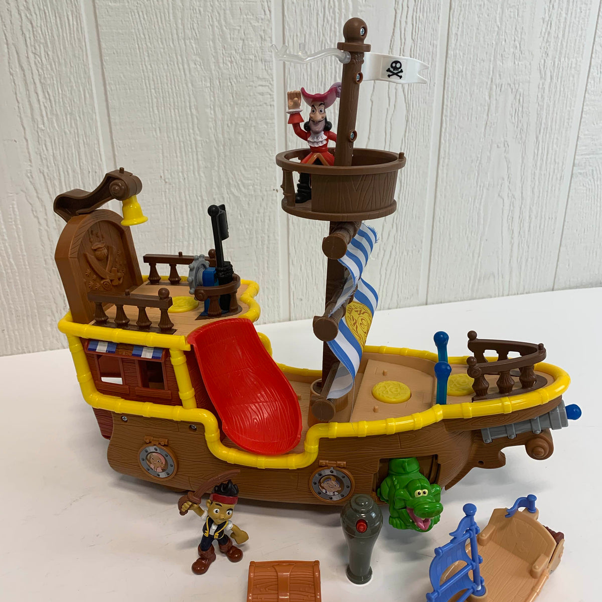 The Neverland Pirates Fisher Price Pirate Ship Playhouse Fisher