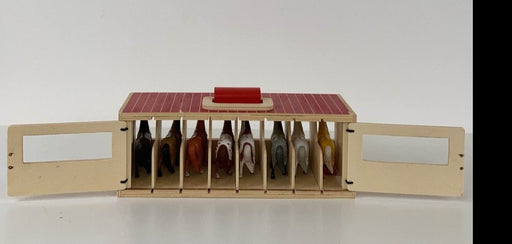 used Melissa & Doug Take Along Show Horse Stable Play Set