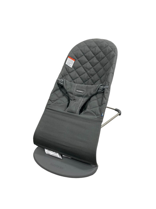 used BabyBjorn Bouncer Bliss, Dark Gray Frame, Anthracite Cotton Classic Quilt