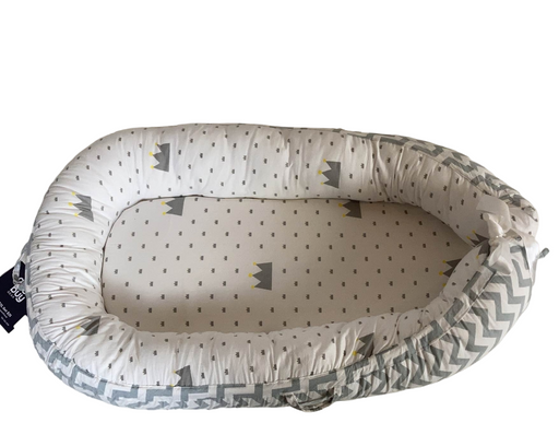 used Abreeze Baby Lounger Bed